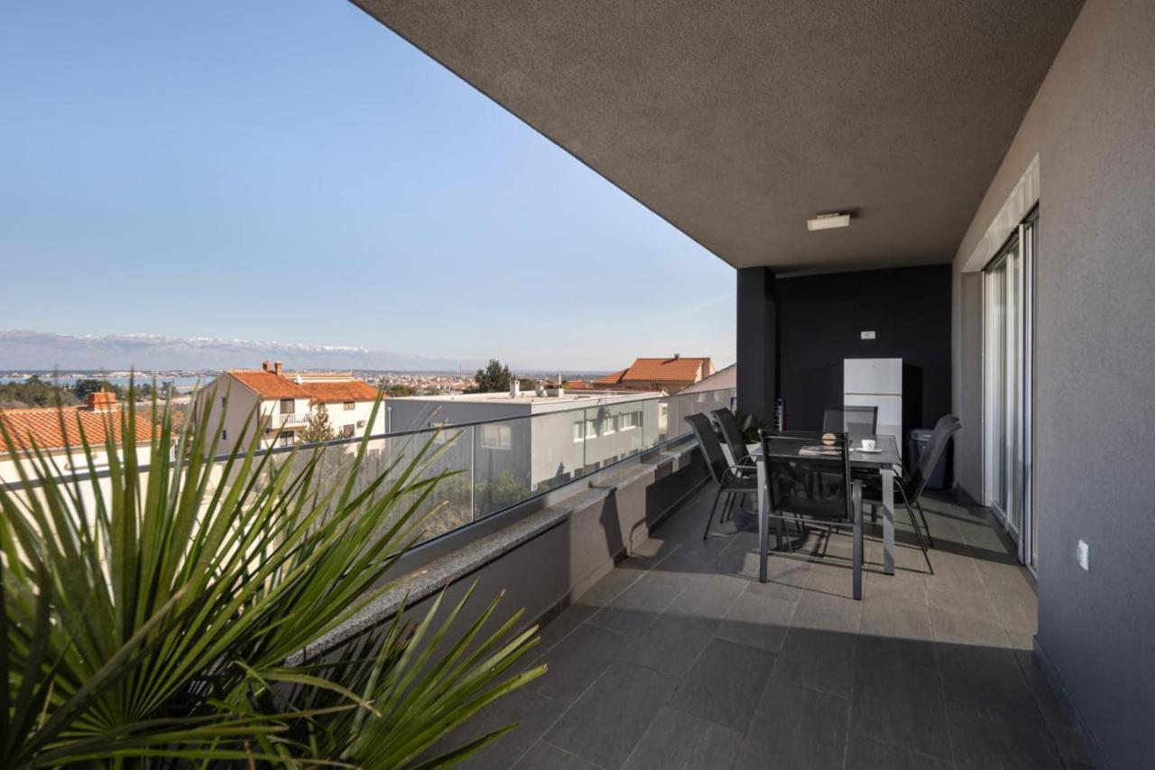 Apartments Cesare Нин Экстерьер фото